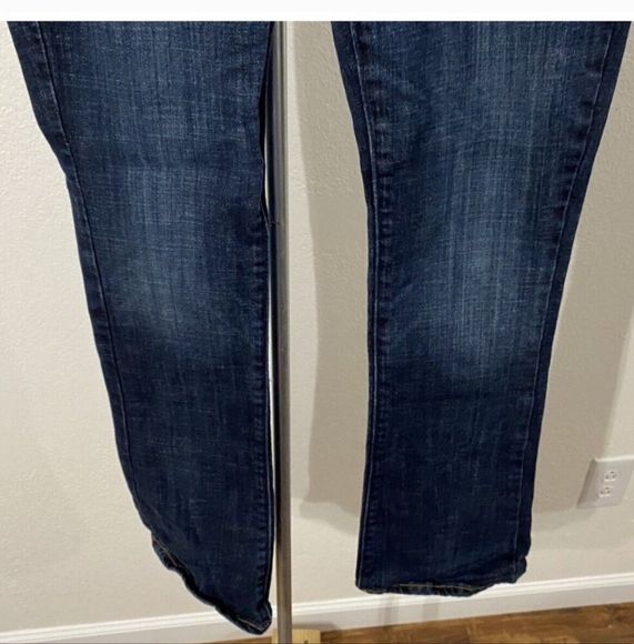 American Eagle Stretch Skinny Kick Size 8 Short Jeans  Dark Wash EUC - Picture 2 of 11